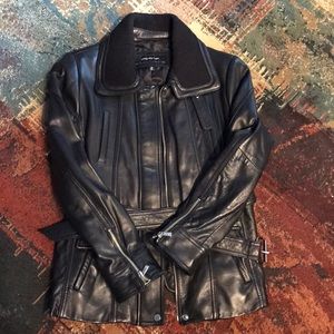 DONATING SOON Leather jacket